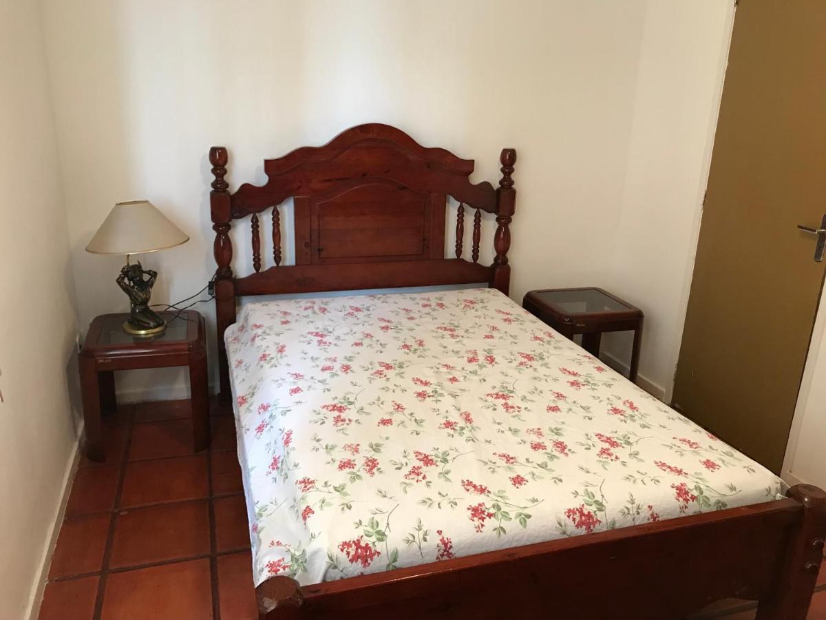 Apartamento Praia Do Forte - カボ・フリオ エクステリア 写真