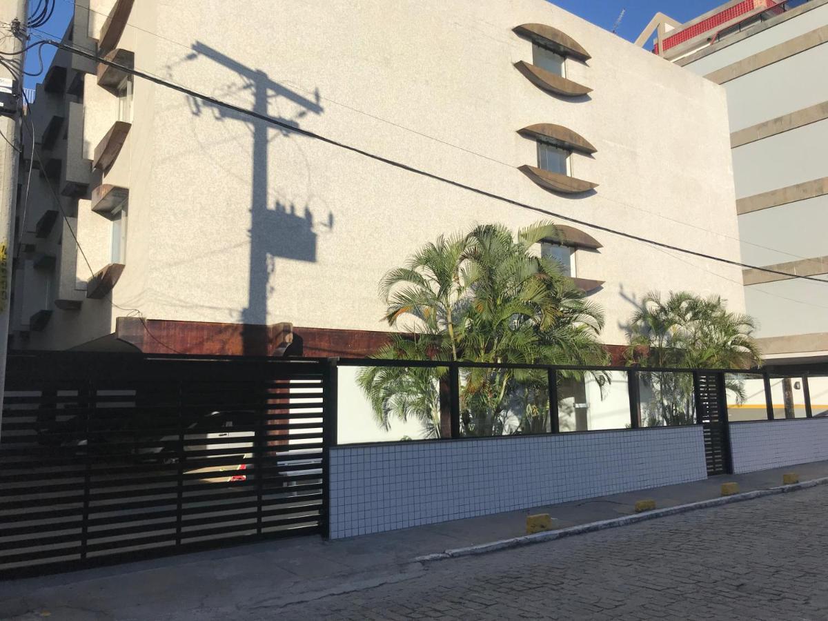 Apartamento Praia Do Forte - カボ・フリオ エクステリア 写真